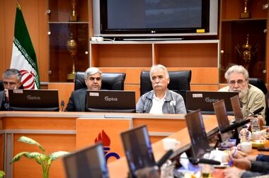 نشست مشترک مدیران شرکت نفت مناطق مرکزی ایران و مدیریت اکتشاف شرکت ملی نفت ایران برگزار شد