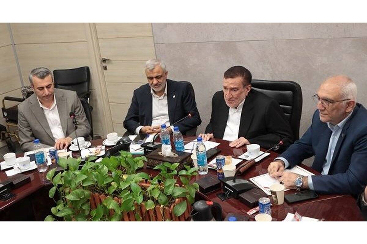  دهقان: روحیه ایثار و مقاومت، ضامن پایداری صنعت هوایی است