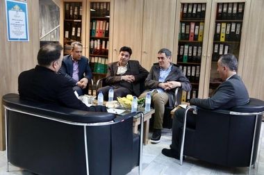 برگزاری جلسات روسای شعب بیمه نوین با نمایندگان و انتقال پیام مدیرعامل