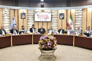 سفیر ایران از غرفه پتروشیمی زاگرس در نمایشگاه واردات چین بازدید کرد