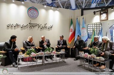 بازدید صالحی امیری از گردهمایی خودروهای کمپر و کاروان در نمایشگاه بین‌المللی گردشگری تهران