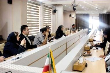 بازدید رئیس گروه مالی گردشگری از بیمه آرمان؛ تأکید بر تداوم مسیر تحول، توسعه بازار، توانمندسازی سرمایه انسانی و افزایش سرمایه