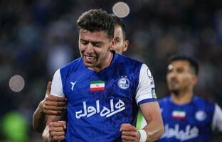 سپاهان و تراکتور به دنبال خرید ستاره جنجالی استقلال