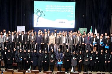 عضویت ۳۹۰ هزار نفر از دارندگان دستگاه‌های پایانه فروش پست بانک ایران در باشگاه مشتریان و شرکت آنها در جشنواره جوایز
