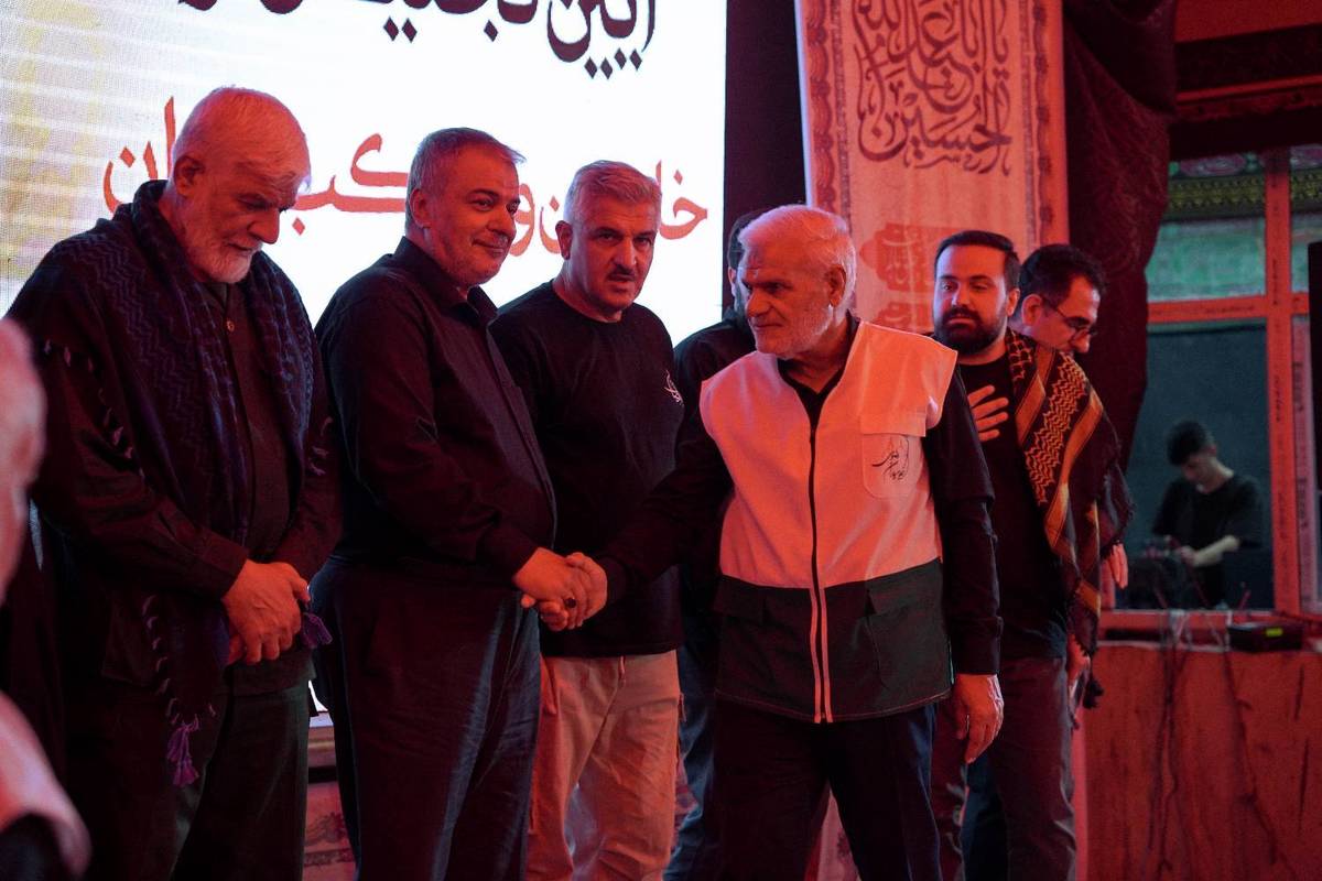 شهرداری منطقه یک برگزار کردآیین تجلیل از خادمین و موکب‌داران پایانه مرزی شلمچه 