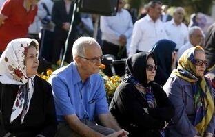  واکنش به وام ۵۰ میلیون تومانی برای بازنشستگان کارگری/ ما همان وام قبلی را نگرفتیم!