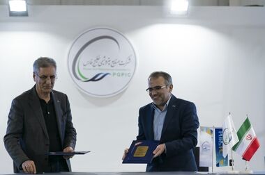 معاون وزیر نفت از پتروشیمی پارس بازدید کرد / دیدار حسن عباس زاده با سیاوش میرحاجی در مجتمع پتروشیمی پارس