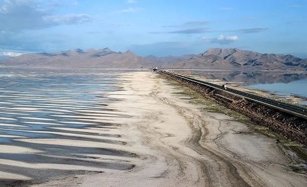  برداشت‌های غیرمجاز آب، تهدید پنهان احیای دریاچه ارومیه/هرگونه برداشت آب مانعی جدی برای تحقق حق‌آبه دریاچه به شمار می‌رود