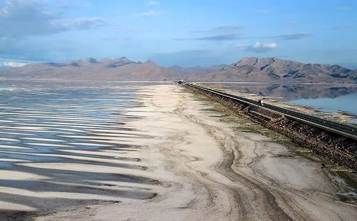  برداشت‌های غیرمجاز آب، تهدید پنهان احیای دریاچه ارومیه/هرگونه برداشت آب مانعی جدی برای تحقق حق‌آبه دریاچه به شمار می‌رود