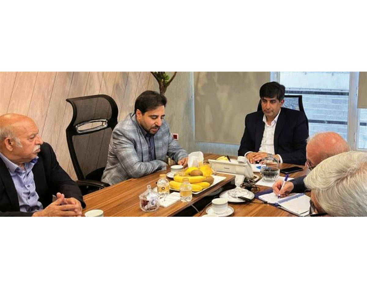 برگزاری نشست مشترک مدیرعامل گروه فولاد مبارکه با مدیرعامل و اعضای هیئت مدیره شرکت گل‌گهر