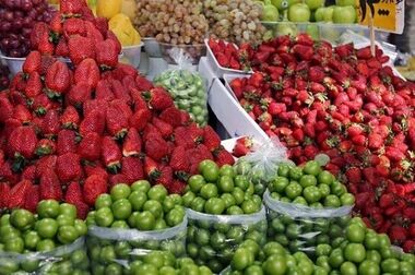  سنجش سلامت پایتخت‌نشینان در میادین و بازارهای میوه و تره‌بار