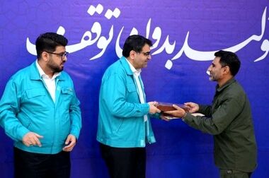 شکوه تشییع رهبر شهید و بیعت دوباره با ادامه راه او و آیت‌الله العظمی سید مجتبی خامنه‌ای