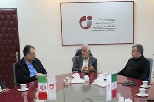 دیدار نمایندگان مجلس شورای اسلامی با معاون وزیر صمت و رئیس سازمان زمین‌شناسی و اکتشافات معدنی