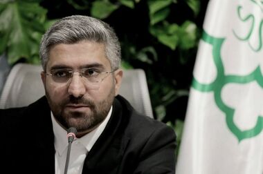بزرگترین جشن انقلاب اسلامی با آذین‌بندی ۴ کیلومتری در منطقه۱۳/ رونمایی از سردیس شهید افروز