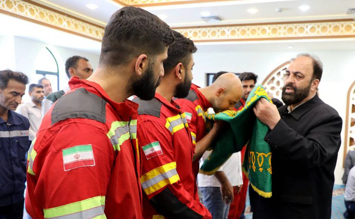  حضور کاروان خادمین حرم مطهر حضرت امام رضا (ع) در شرکت صبا فولاد خلیج فارس