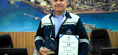 تندیس بلورین دوازدهمین جایزه تعالی به فن‌آوران رسید