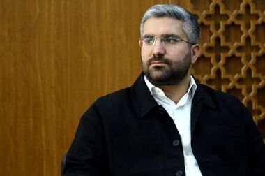  نوسازی و بهسازی بیش از ۳۱۰۰ مترمربع پیاده‌رو در ۸ معبر منطقه۱۳
