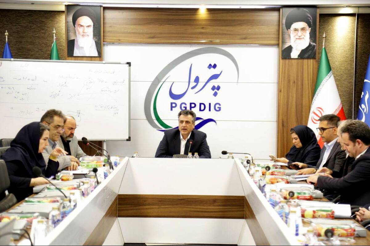 مجمع عمومی عادی سالیانه پتروشیمی ایلام برگزار شد