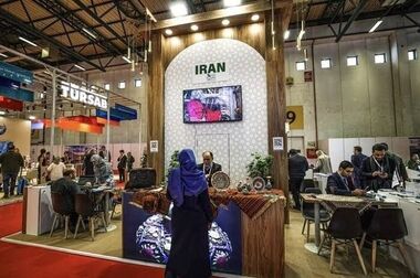 رالی گردشگری موتورسیکلت در محکومیت حمله به میراث فرهنگی و اماکن تاریخی ایران آغاز شد