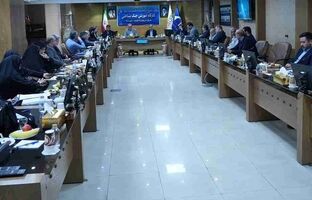 پیام همبستگی و عزم ملت ایران را به دنیا ارسال می‌کنیم