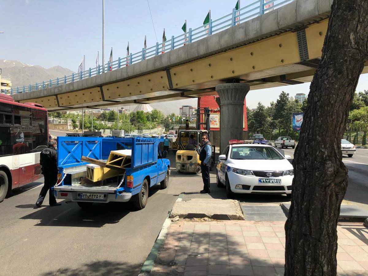 انجام ایمن‌سازی پل تقاطع چمران - یمن بدون توقف ترافیکی