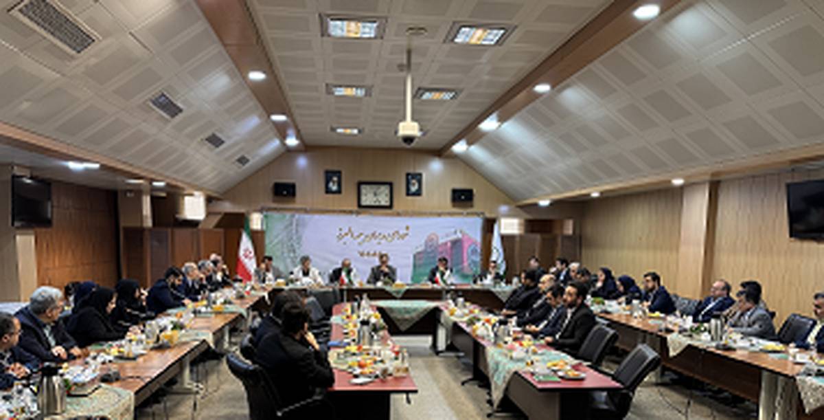 مدیرعامل بیمه البرز در شورای مدیران: صداقت، شفافیت و پایبندی به اصول حرفه ای، رمز ماندگاری سازمان است