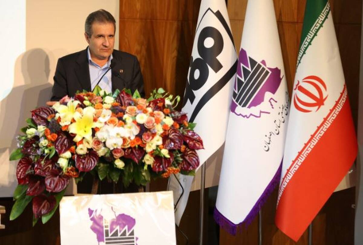 بیش از ۵۰ هزار طرح در حال ساخت در شهرک‌ها و نواحی صنعتی کشور وجود دارد/۵۰ درصد برق مورد نیاز شهرک‌های صنعتی تا ۲ سال آینده باید از انرژی خورشیدی تامین شود