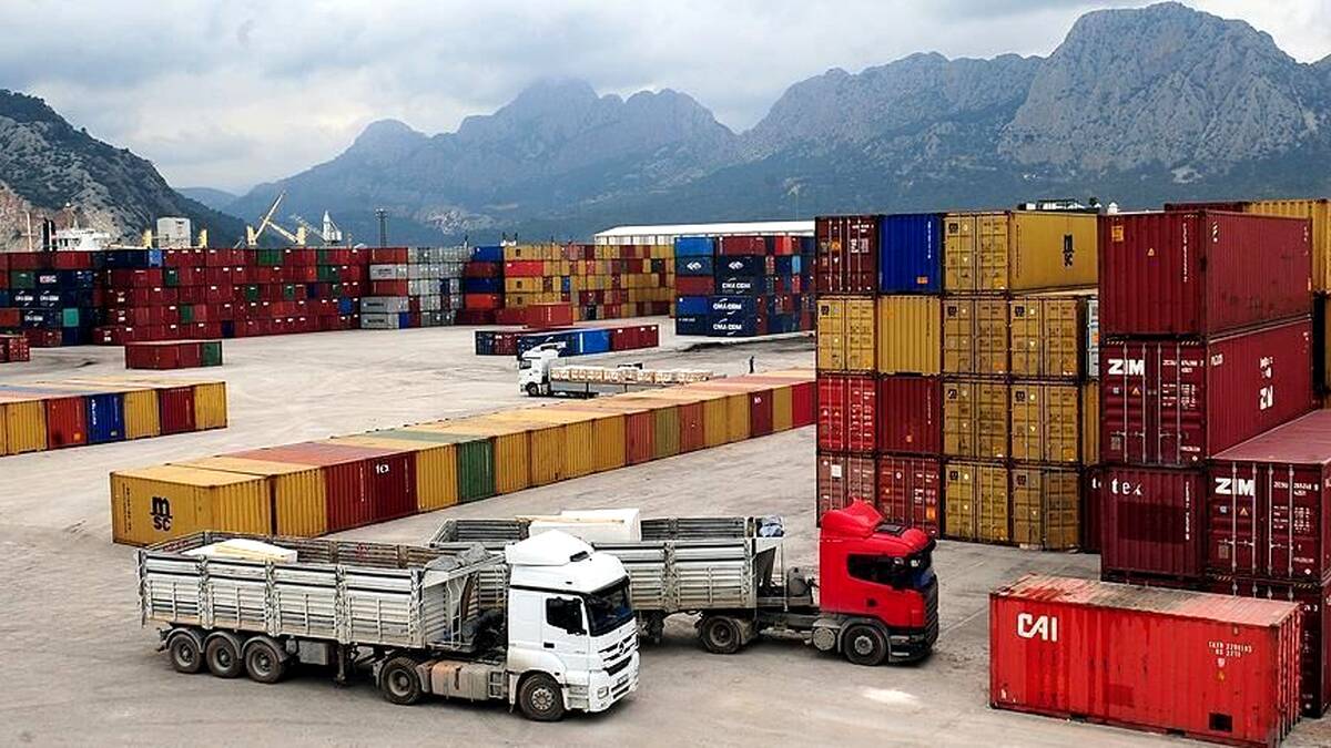 افزایش صادرات غیرنفتی در سال‌جاری/ چین بزرگ‌ترین شریک صادراتی ایران