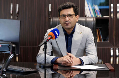  حضور پرشور مدیران و کارکنان بانک مسکن در راهپیمایی یوم‌الله ۱۳ آبان