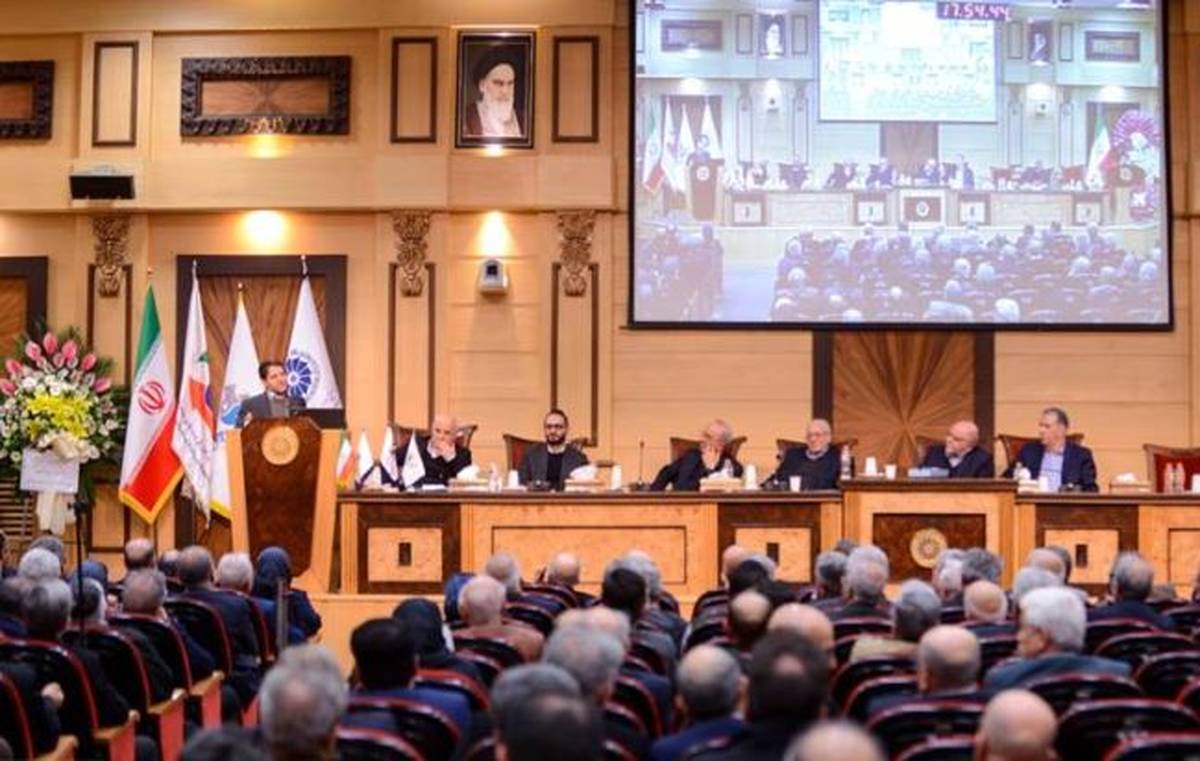 نعمت زاده یک استاندارد دست نیافتنی در صنعت پتروشیمی است