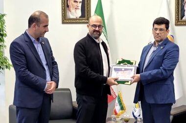 برگزاری نشست شورای سیاستگذاری ایثارگران کشور در بیمه ایران