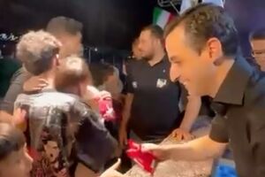 میزبانی مدیرعامل چادرملو از عزاداران حسینی در موکب این شرکت در میدان ولیعصر تهران