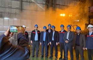  بازدید معاون وزیر صمت و رئیس سازمان زمین‌شناسی و اکتشافات معدنی کشور از شرکت فولاد اکسین خوزستان