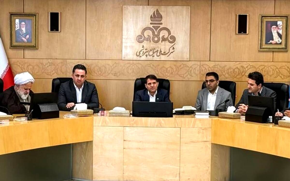 ظرفیت‌های پتروشیمی به سرمایه اجتماعی تبدیل شود