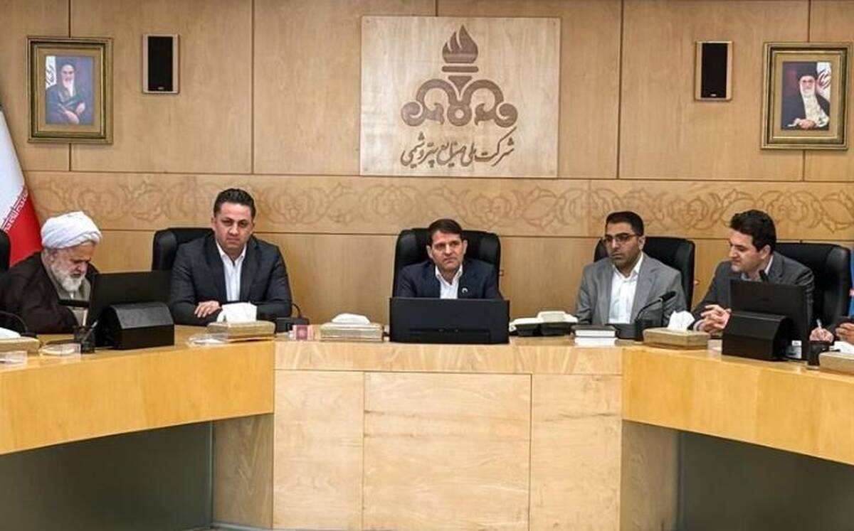 ظرفیت‌های پتروشیمی به سرمایه اجتماعی تبدیل شود