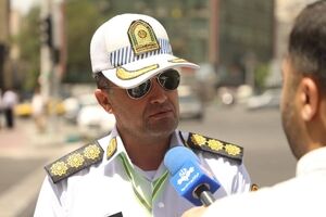 توقیف تویوتا لکسوس با پلاک و اسناد جعلی توسط پلیس راهور تهران