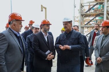 تأکید بر کاهش فلرهای نفتی و توسعه پایدار در بازدید مدیران محیط‌زیست از پالایش گاز هویزه