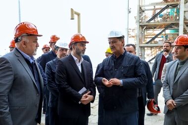 تأکید بر کاهش فلرهای نفتی و توسعه پایدار در بازدید مدیران محیط‌زیست از پالایش گاز هویزه