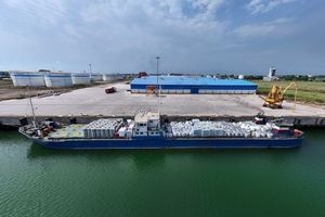 رشد ۵۶ درصدی پهلودهی کشتی‌ها در بندر کاسپین / تقویت نقش ایران در تجارت دریای خزر