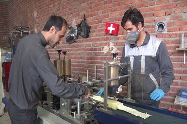  افزایش ۶۰ درصدی حقوق روی کاغذ بزرگ است اما در سفره کارگران اثری ندارد/ ترمیم مزد را جدی بگیرید