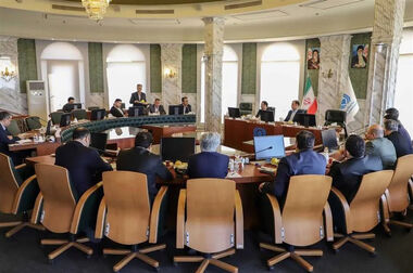 باید از ظرفیت مشورتی پیشکسوتان صنعت بیمه استفاده کرد