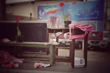 حضور بی‌واسطه مدیرعامل منطقه آزاد انزلی در خطوط تولید و تقدیر از کارگران نمونه