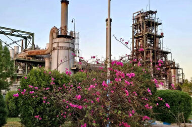 با تمام توان از توسعه و رشد پتروشیمی فارابی حمایت می کنم