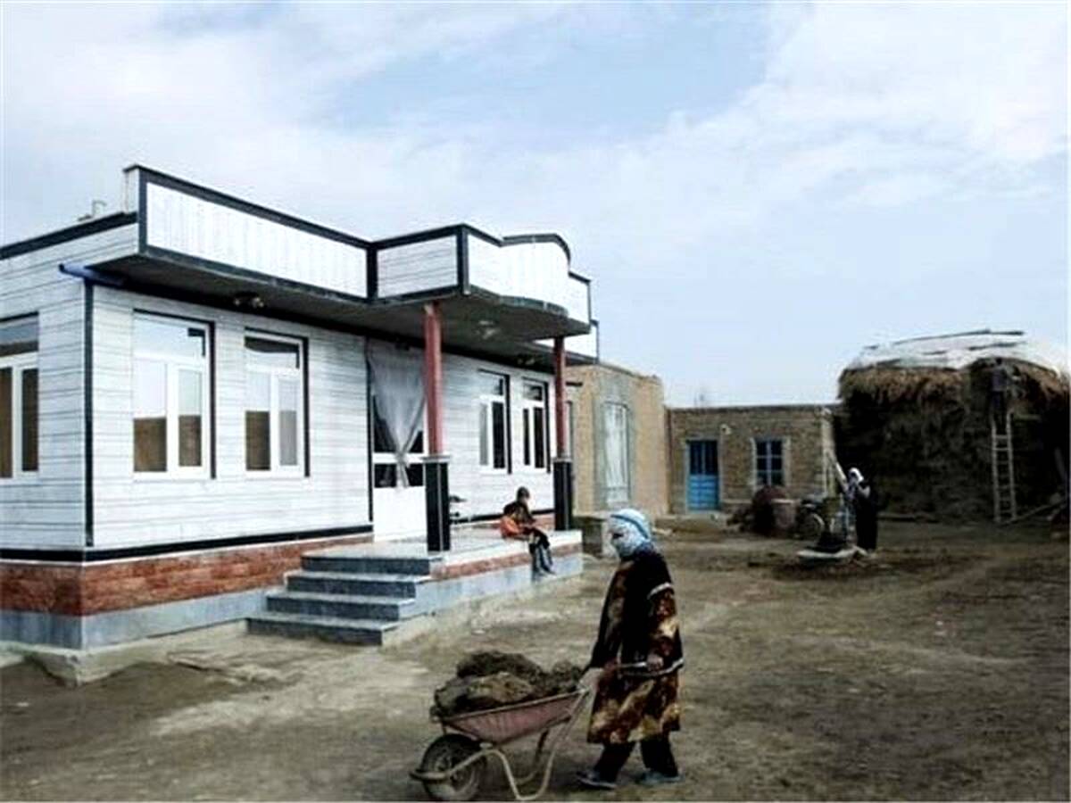  انعقاد قرارداد ساخت بیش از ۲۷۰۰ خانه روستایی طی دوره فعالیت دولت چهاردهم در بانک مسکن