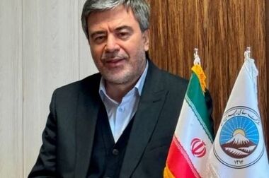 مراسم چهلم امام شهید در بیمه ایران برگزار شد