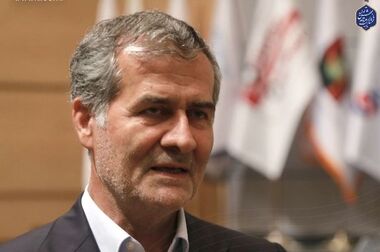 جلوگیری از انتشار یک‌میلیون تن دی‌اکسیدکربن در سال با نیروگاه خورشیدی ۶۰۰ مگاواتی فولاد مبارکه