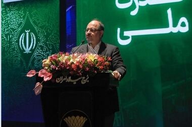 آغاز احداث نیروگاه خورشیدی ۳۶ مگاواتی گلپایگان، توسط شرکت صنایع پتروشیمی خلیج‌فارس