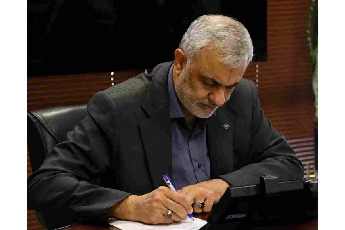 دهقان: آتش‌نشانان و متخصصان ایمنی فرودگاهی، در خط مقدم صیانت از جان انسان‌ها ایستاده‌اند