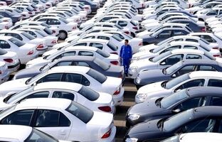  افزایش قیمت خودرو در بازار تا ۲۰۰ میلیون/ زمان مناسبی برای معامله نیست