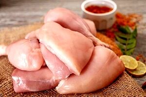 قیمت انواع گوشت مرغ تازه و بسته بندی و قطعه بندی اعلام شد